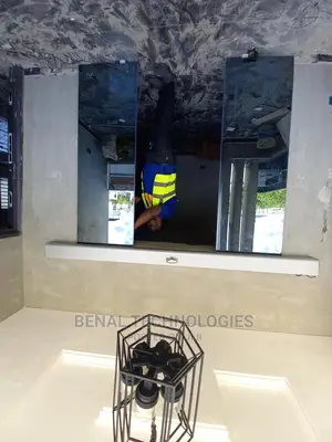 Quality Entrance Automatic Sensor Door in Obafemi Awode
