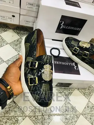 Designer Black/Gold Flat Men Shoe.