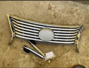 Front Grill Es 350 2015 Model