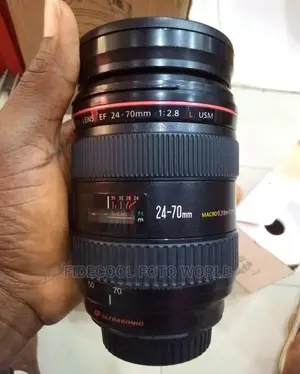 Canon Ef 24-70 F2.8 Usm Lens