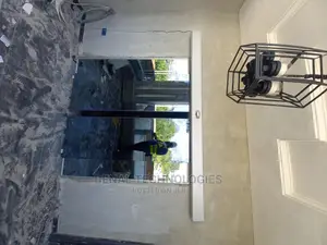 Quality Entrance Automatic Sensor Door in Uyo