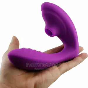 2in1 Clit Sucking and Thrusting Dildo