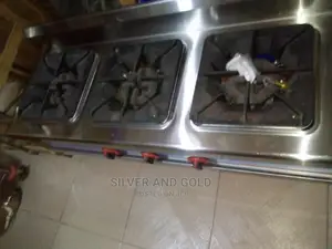 Industrial Quality 3 Burner Gas Cooker