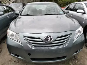 Toyota Camry 2.4 LE 2008 Gray