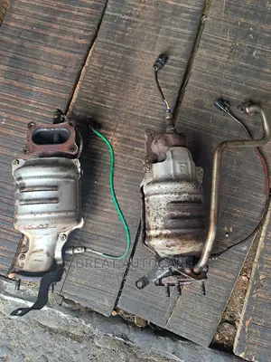 New Model Catalyst for V6 Honda and Acura (Set) Bank 1 and 2