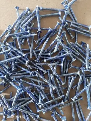Called Self Drilling Screw Hinch and Half