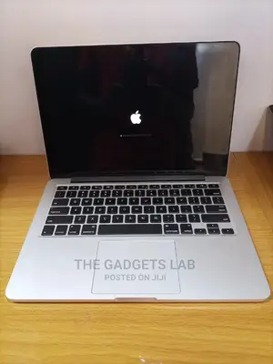 Laptop Apple MacBook Pro 2015 8GB Intel Core I5 SSD 256GB