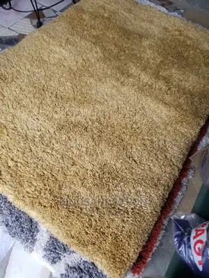4x6fts Gold American Wool Shaggy Rug (4*6)