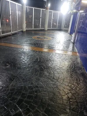 Stamped Floor (European Fan Pattern)