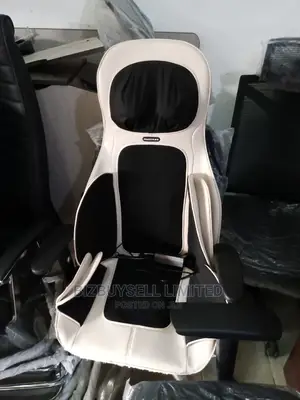 Massage Cuhshion.