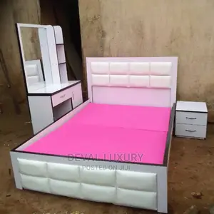 6 by 4 Completed Set for Bed. With Dressing Mirror