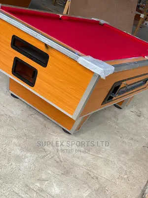 Marble and Coin Snooker Board