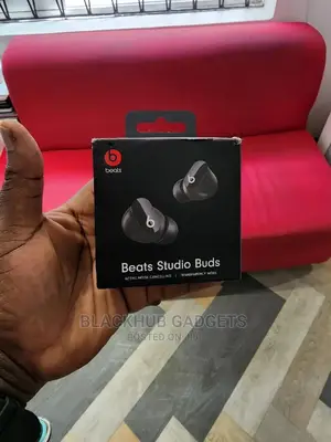 Beats Studio Buds