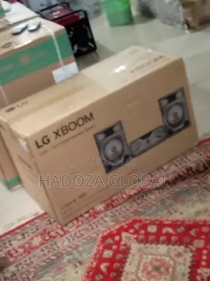 LG Mini Audio Xboom Cl87 -2350