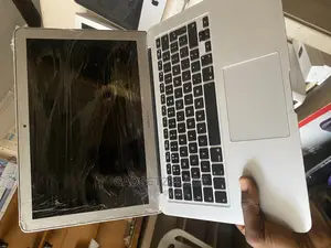 Laptop Apple MacBook Air 2017 8GB Intel Core I5 SSD 128GB