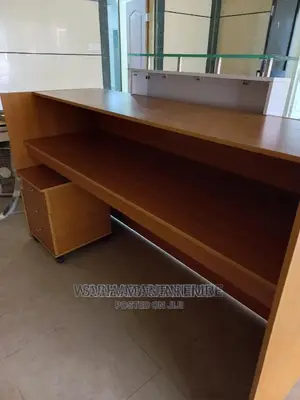 Office Receptionist Table