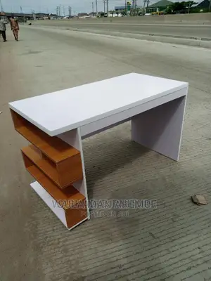 Office Tables With New Design