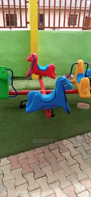 4 Seaters Merry Go Round