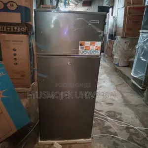 Quality Skyrun Refrigerator/Model 145/Black