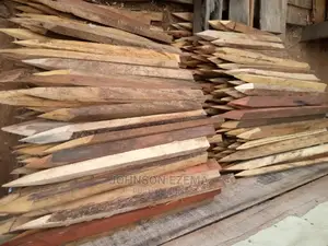 Square Peg Wood for Building Houses