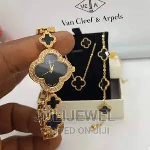 VCA Jewelry With Wristwatch Gift Item for Ladies