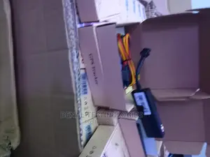 Highly Durable GPS Tracker in VI.Mobile App, No Renewal F