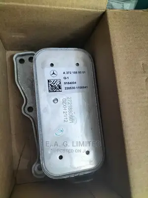 Mercedes-Benz Genuine Engine Oil Cooler a for M272 V6 Engine