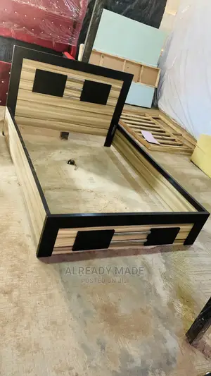 4/6 Bedframe