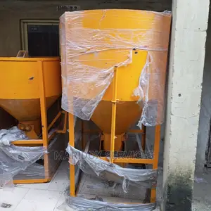 Concrete Bucket Complete 1000LTRS