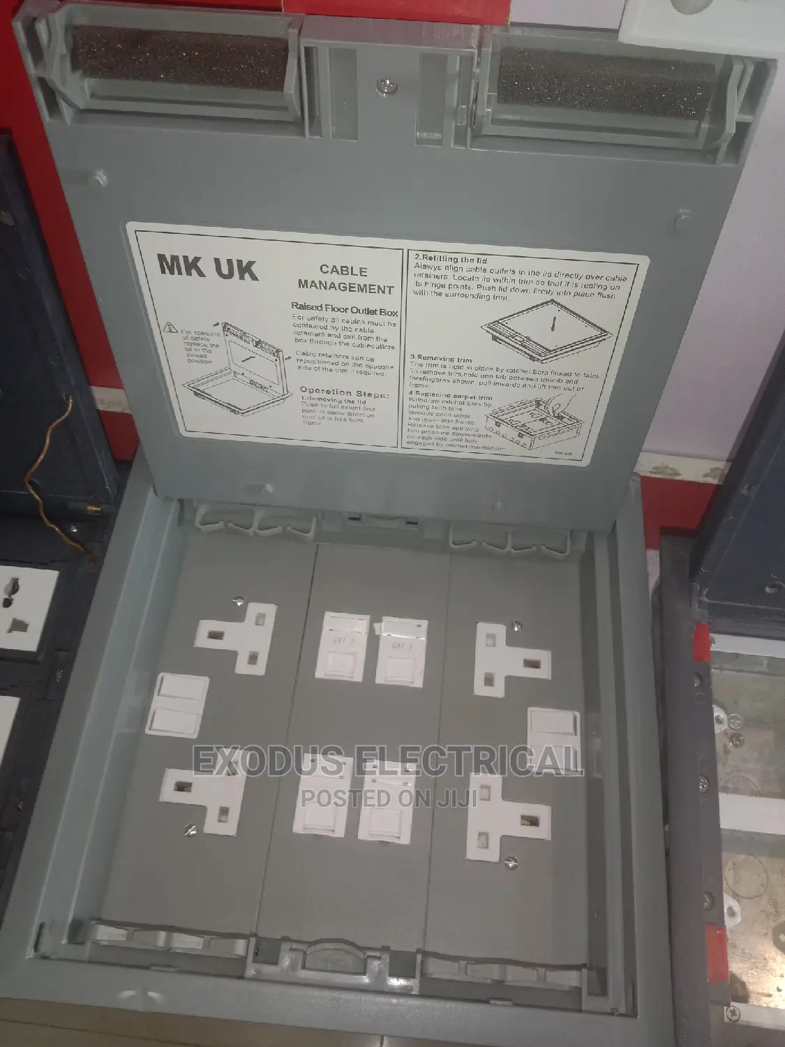 Data Floor Socket