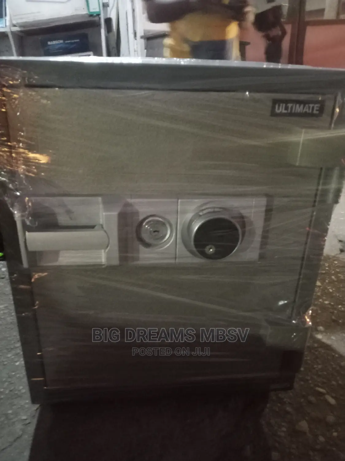 Fire Proof Safe 4