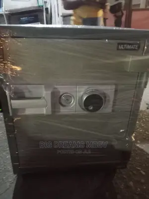 Fire Proof Safe 4