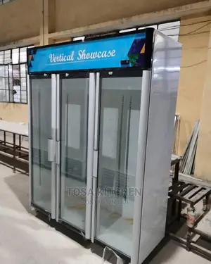 3 Doors Industrial Chiller