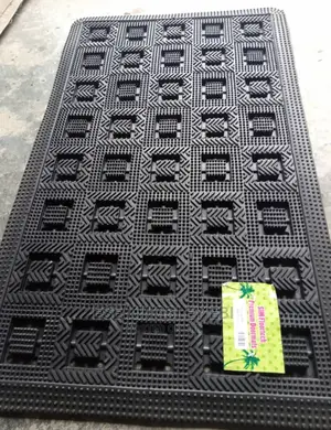 Assorted High Quality Hollow Rubber Foot Mat