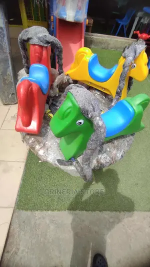 Available For Sale 3 Seaters Outdoor Merry Go Round