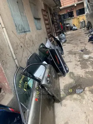 Door Honda Accord 2008 Model