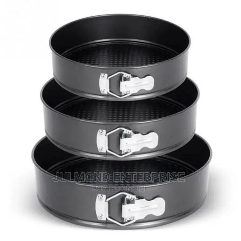 3pc Cake Mold Bakeware Set