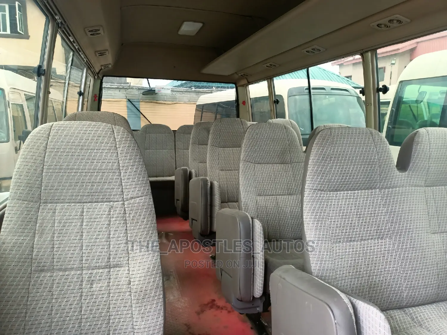 Toyota Coaster 2009 Gold