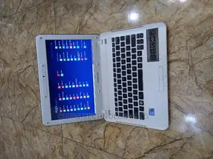Laptop Samsung 4GB Intel Core I3 HDD 350GB