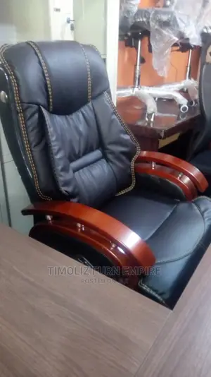 Executive Office Reclining Chair/High Quality, Very Unique