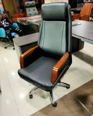 Executive Swivel Chair