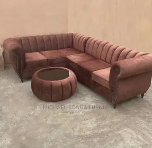 L Shape Chesterfield Sofa With Puff