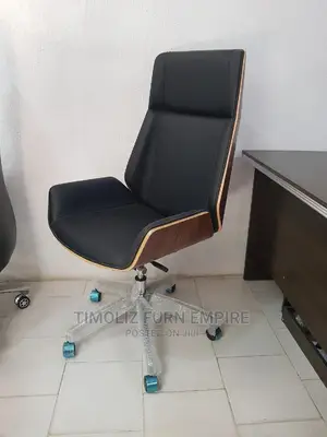 Executive Swivel Office Reclining Chair