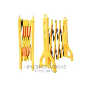 Retractable Expandable Plastic Barrier