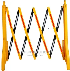 Outdoor and Indoor Use Expandable Barrier Gate