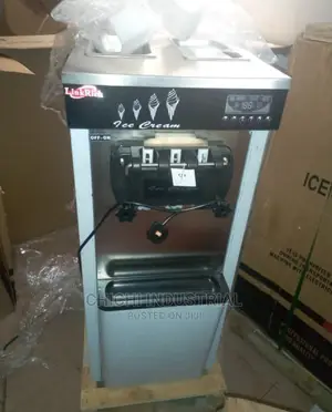 Ice Cream Machine Standing