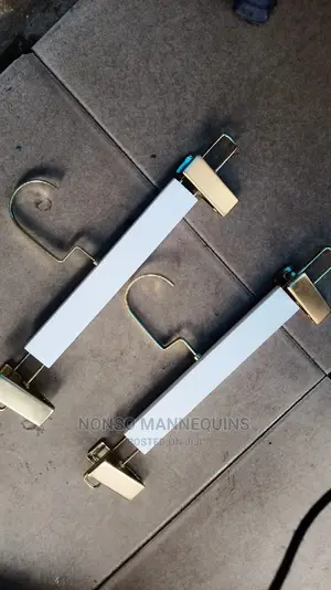 White Gold Clip Foreign Hangers