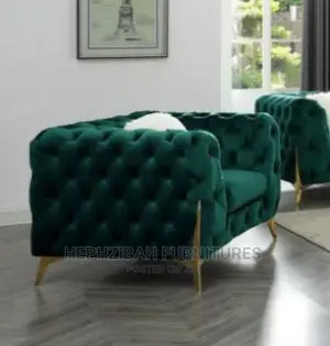 7 Seaters Green Chesterfield Sofa