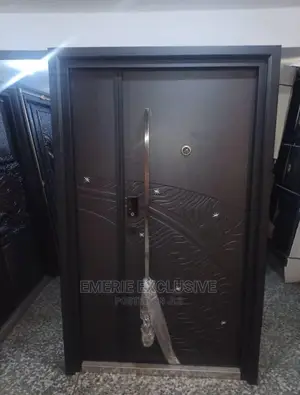 4ft:Real Casted Door With Smart Card Finger Print,Camera