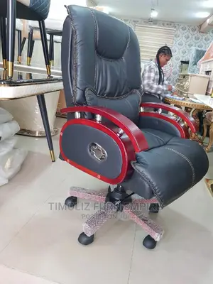 Executive Office Reclining Chair/High Quality.
